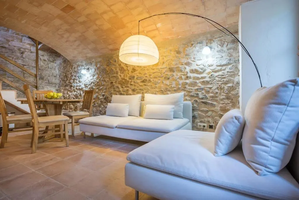 \'La Petita\' Cruilles Costa Brava Chic Welcoming Cottage Medieval Village location